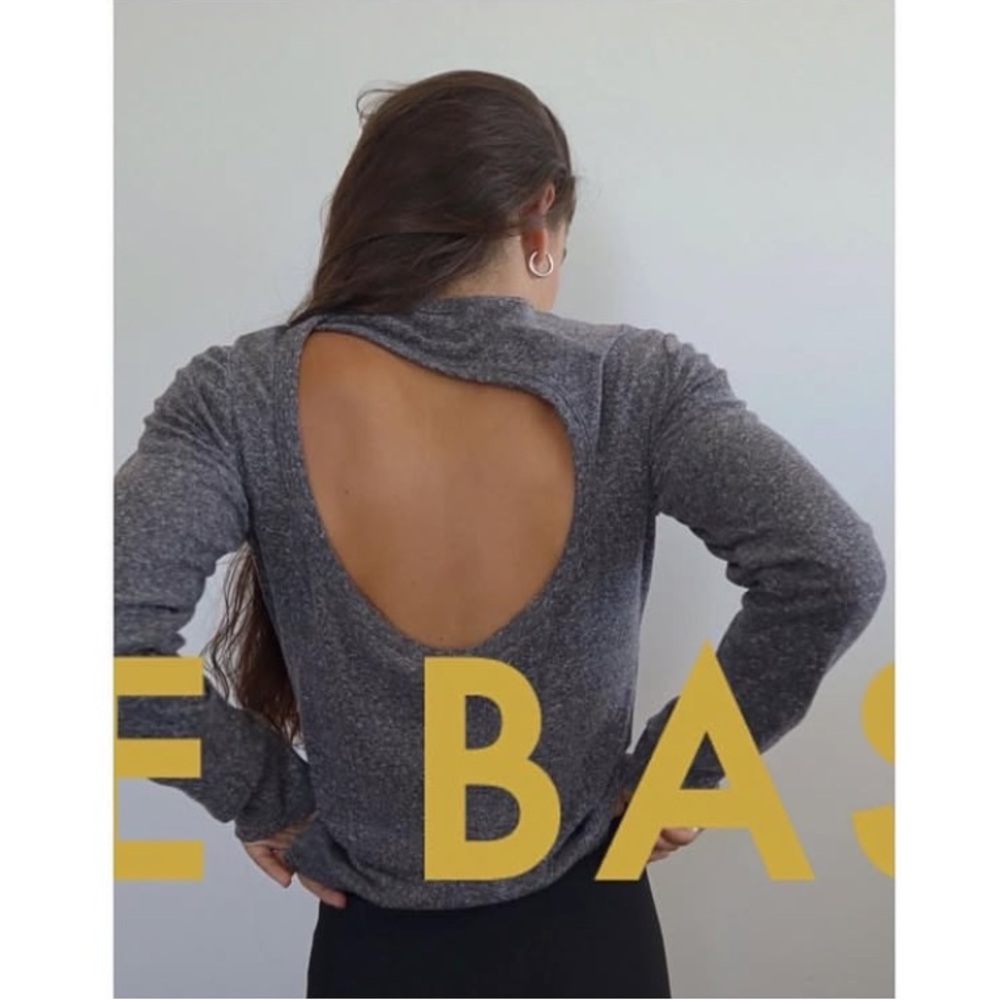 De Base Asymmetrical Back Cutout Long Sleeve Tee